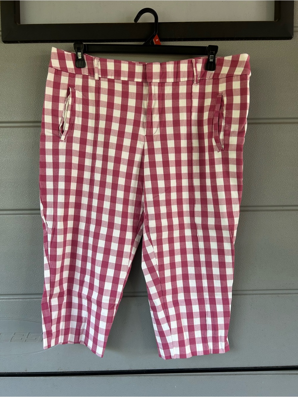 Time and Tru Pink and White Gingham Capris